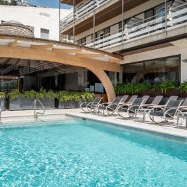 Canyelles Platja โรงแรมในโรเซส