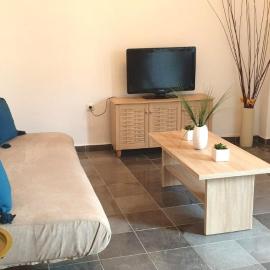Aeria old port apartment 2