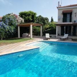 Villa Galazio, hotel u gradu Thermisía