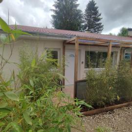 Studio J, hotel di Oyonnax