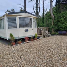 Amroth Bay holiday caravan, hotel in Pembrokeshire