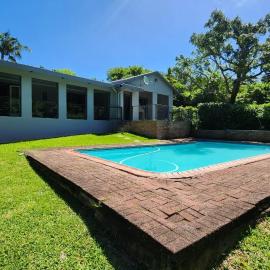 Peaceville, hotel in Port Shepstone