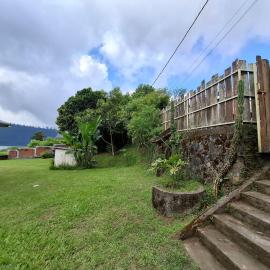 3 Bedroom Lake House, hotel in Bedugul