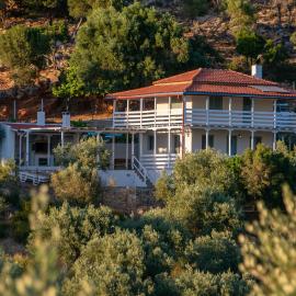 Villa Lakka, hotel i Alónnisos