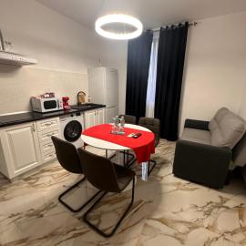 Fabian Apart CenterTown, hotelli kohteessa Tulcea