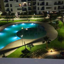Super appartement vue sur piscine et la plage