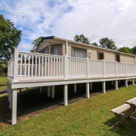 23 Manleigh Park