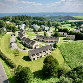 Holiday Park La Sapinière，Hosingen的飯店