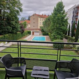 Jardin D'Alexis、ヴィルフランシュ・シュル・ソーヌのホテル