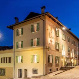 Albergo Tuenno, hotel Tuennóban