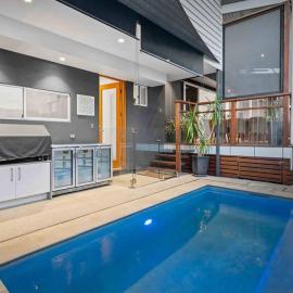 Viesnīca Redcliffe CBD Family Beach House pilsētā Redklifa