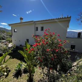 Cortijo Privilegio, hotel v destinaci Lanjarón