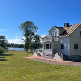 House by the ocean in Mariehamn, hotelli Maarianhaminassa