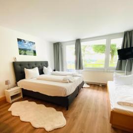 Ferienwohnung Schönblick inklusive Hallenbad, Sauna, Außenpool & Fitnessstudio, familienfreundlich ausgestattet, großes 2-Zimmer-Apartment
