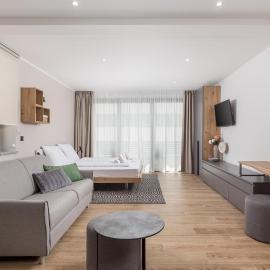 Belinda apartments with balcony & private parking, hotel a Opatija