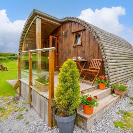 Oak View, hotel a Llangadog