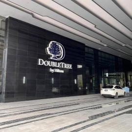 Luxury DoubleTree Hill10 Residence at i-City , free parking H2901