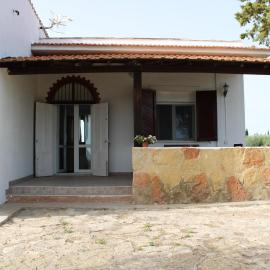 Casa Bouganville villetta tra le vigne e il mare