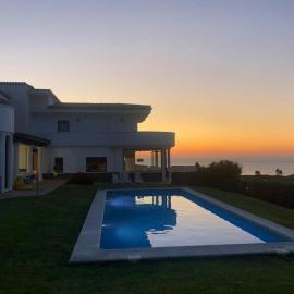 Sunset House Barrika, Hotel in Elejalde