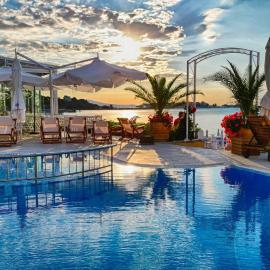 Aphrodite Beach Hotel, хотел в Несебър