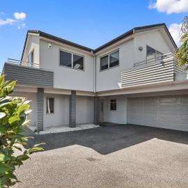 Endless Summer - Mount Maunganui Holiday Home, Hotel in Matapihi