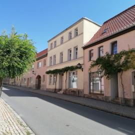 Ferienhaus Zur alten Korbmacherei, hotel v mestu Freyburg