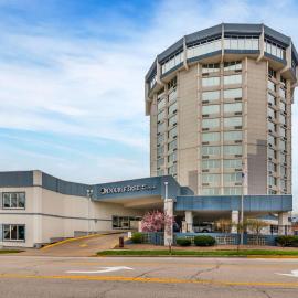 DoubleTree by Hilton Jefferson City, hotell i Jefferson City