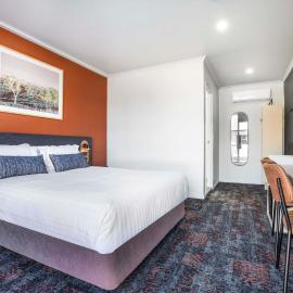 Nightcap at Horse & Jockey Hotel Warwick, hotel en Warwick