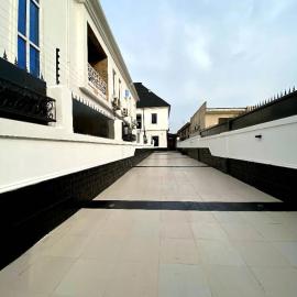Luxury 2bed, 24hrs light, Netflix, WiFi in Gbagada
