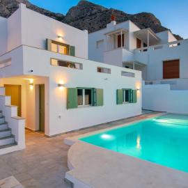 Villa Grotta, מלון בקאמארי