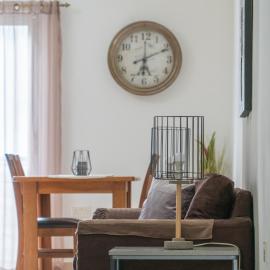 Simple Style & Space - Gzira Apt, hotel a Il-Gżira