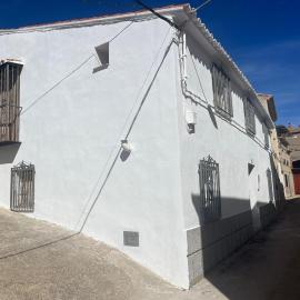 Casa La Cueva en Carcelén, Hotel in Carcelén