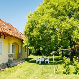 Holiday Home Golf Tee by Interhome, hotel i Balatonudvari