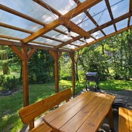 Domek na jeziorem: Ostróda şehrinde bir otel