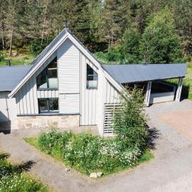 Mountain Hare Apartment, hotel in Kingussie