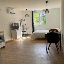 Comme à la Maison, hotell sihtkohas Crest
