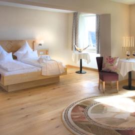 Gut Lilienfein - Gesundheitsoase mit Naturheilzentrum, hotel in Wieden