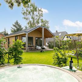 Eefs Huusje, hotel en Putten