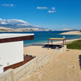 Secluded fisherman's cottage Cove Prnjica, Pag - 23456, khách sạn ở Kolan