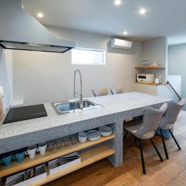 BATEAU rental vacation – hotel w mieście Awaji