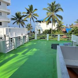 Rock View Palace Lighthouse Beach Resort, hotel a Trivandrum