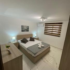 R2 Double Room Msida, in share flat, hotel Msidában