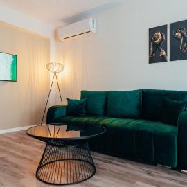TEILOR Apartments 6, hotel in Floreşti
