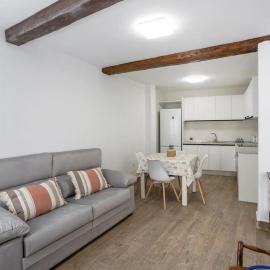 Onil Reformed Petfriendly Home with WIFI, hotelli kohteessa Onil