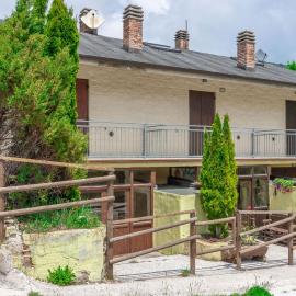 Italian Experience-Casa TraMonti, hotel Pintura di Bolognolában