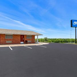 Americas Best Value Inn Belleville, hotel in Belleville