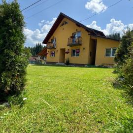 Casa Natalia Raisa Arieșeni, Hotel in Arieşeni