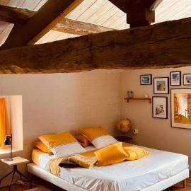Au bon endroit " chambres d hotes ", hotel a Sevremont