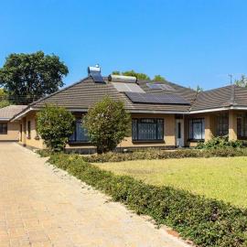 Little Oasis Self Catering Cottage, hotel a Harare