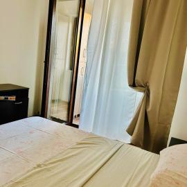 Ultracentral Palas 1 or 2 bedrooms, hotel di Iaşi